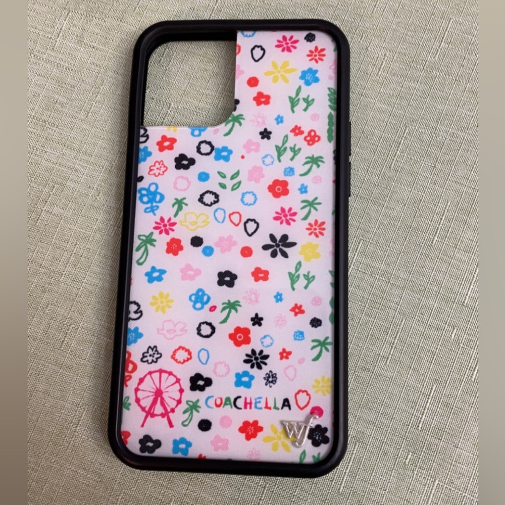 Wildflower Iphone 12/ 12 pro case
